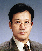 이석룡 명예교수 사진
